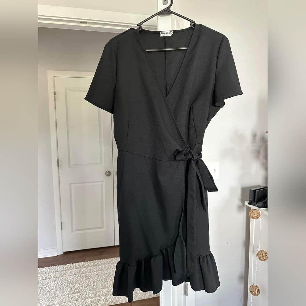 Black dress